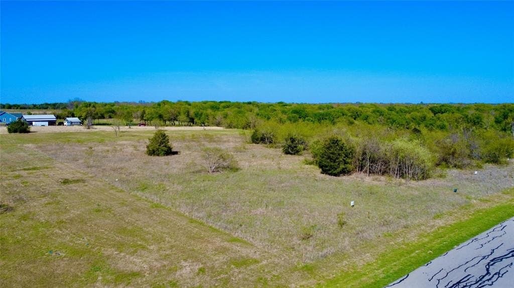1 acres in Navarro County - photo 16