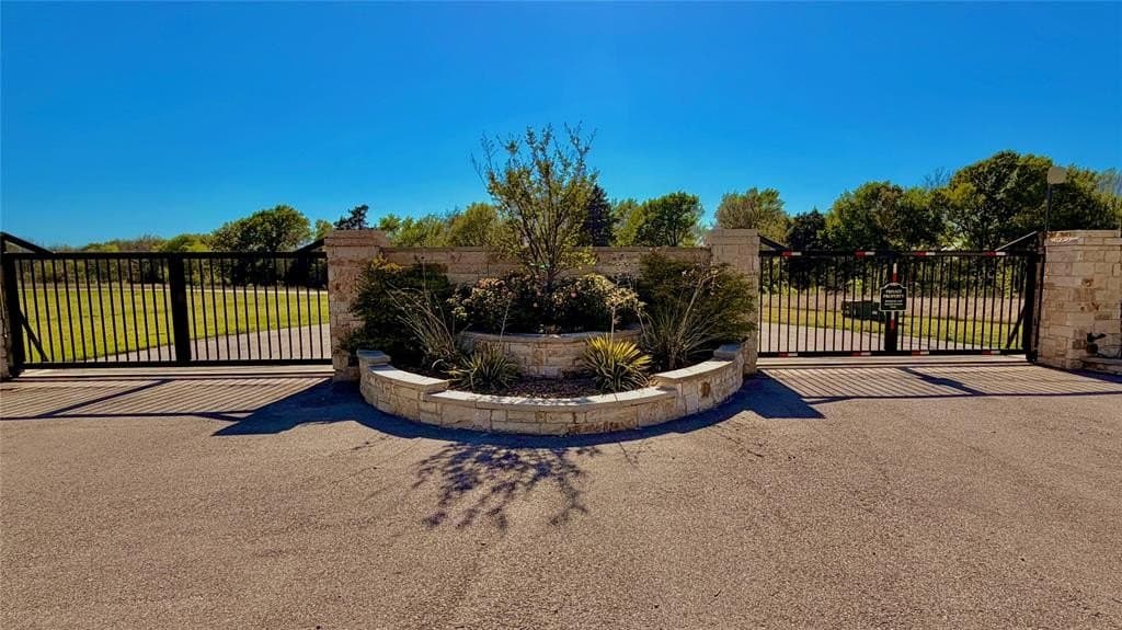 1 acres in Navarro County - photo 17