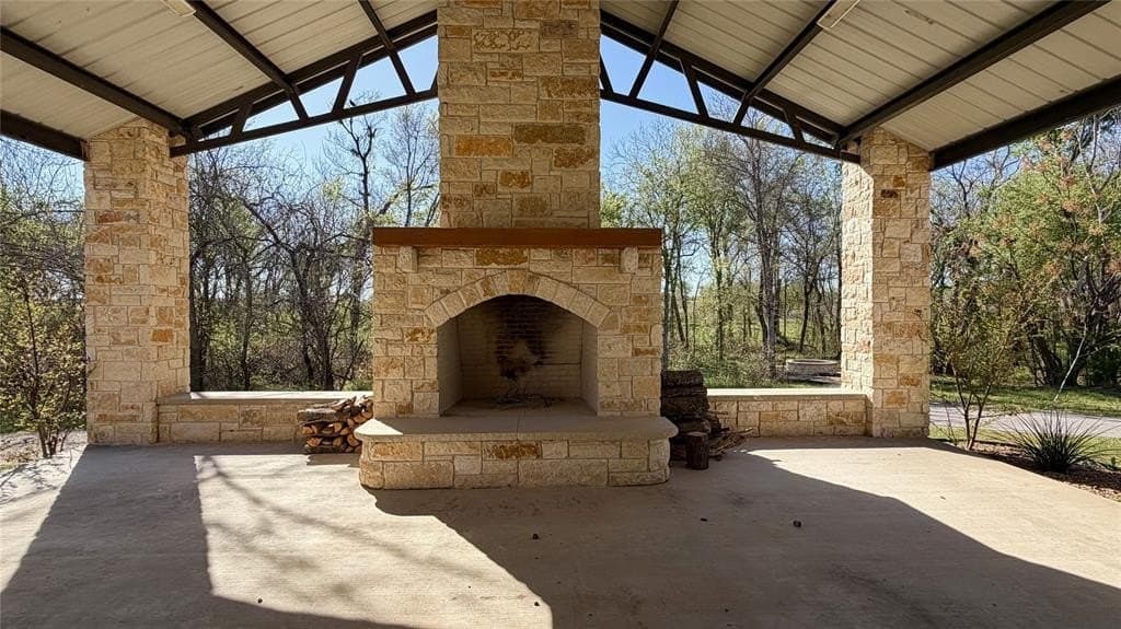 1 acres in Navarro County - photo 9