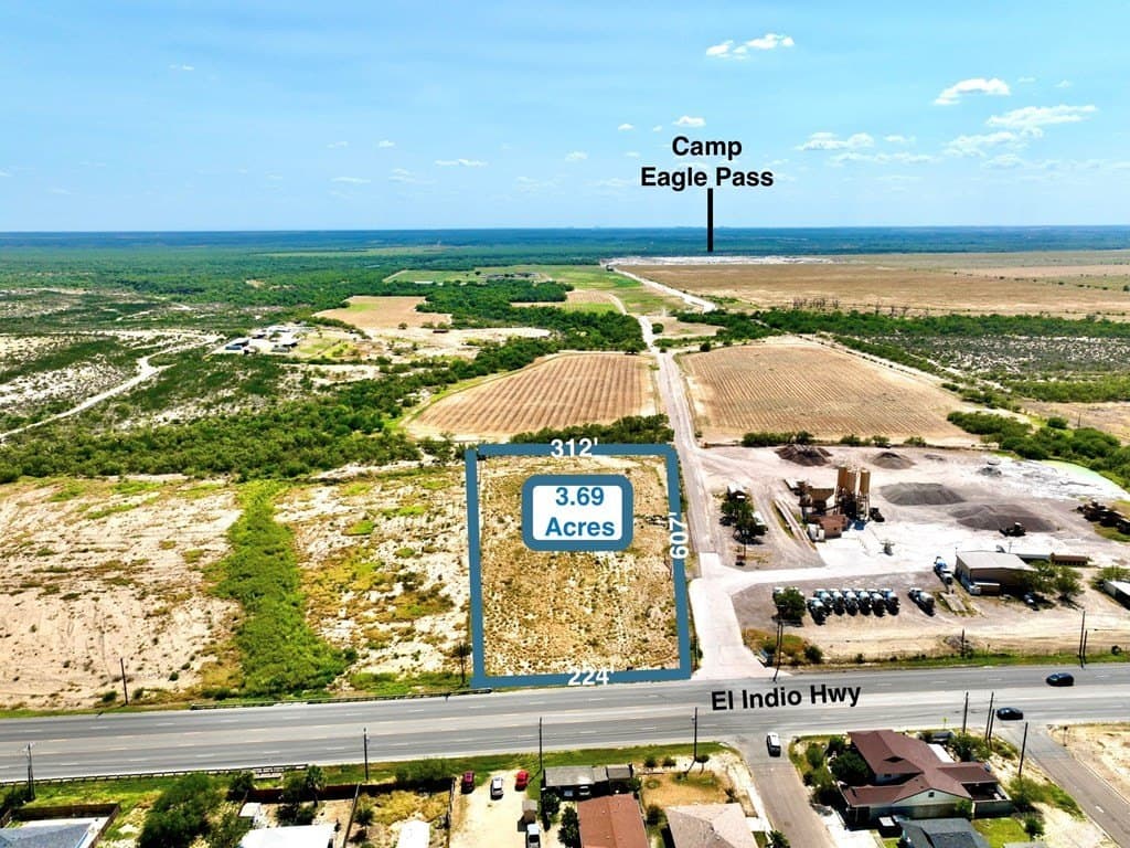 3.7 acres in Maverick County - photo 3