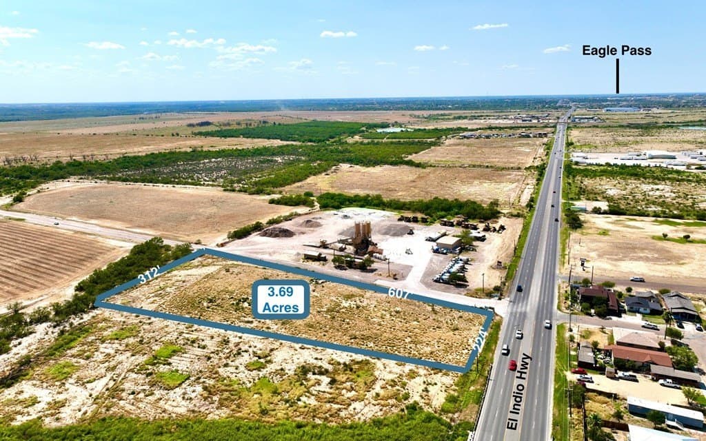 3.7 acres in Maverick County - photo 2