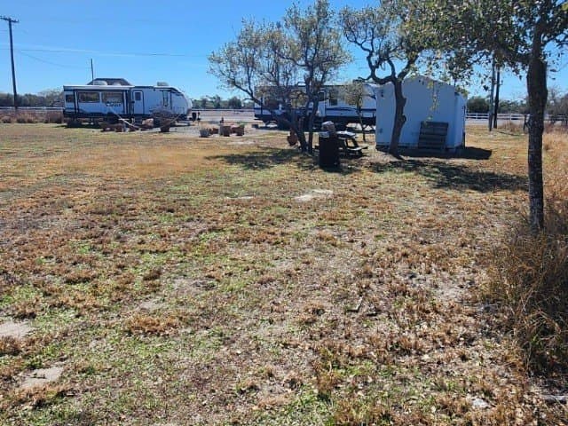 0.5 acres in Aransas County - photo 4