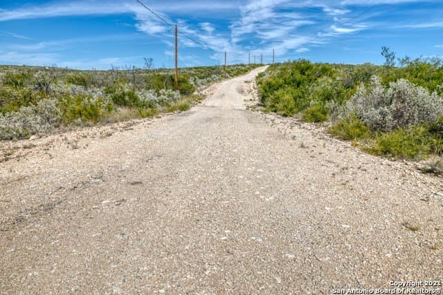 112.7 acres in Val Verde County - photo 7