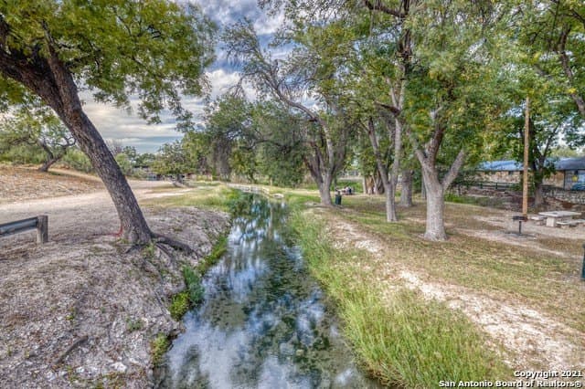 112.7 acres in Val Verde County - photo 13