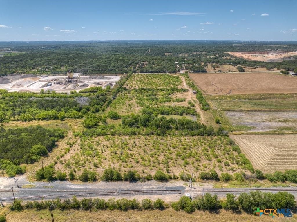 20.03 acres in Comal County - photo 6