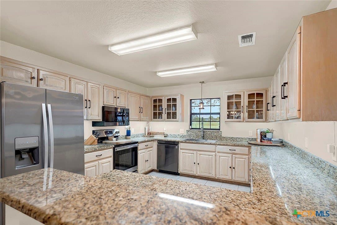 11 acres in Bexar County - photo 9