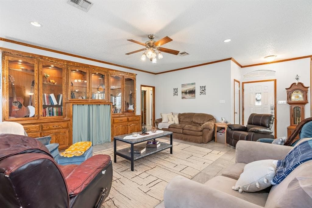 10 acres in McLennan County - photo 9