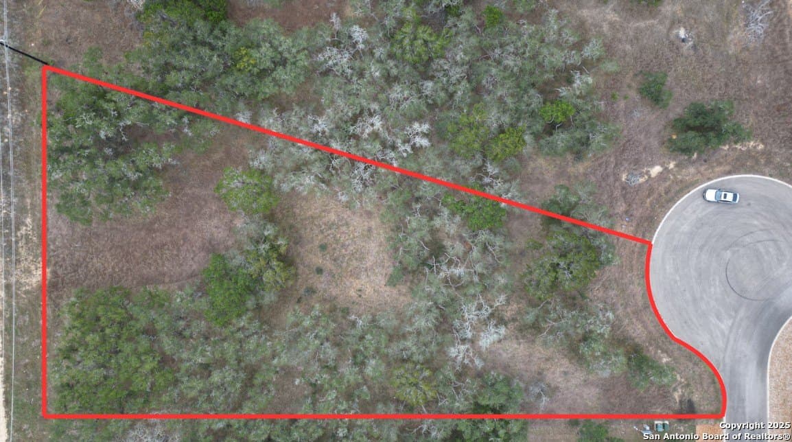 1.03 acres in Comal County - photo 2