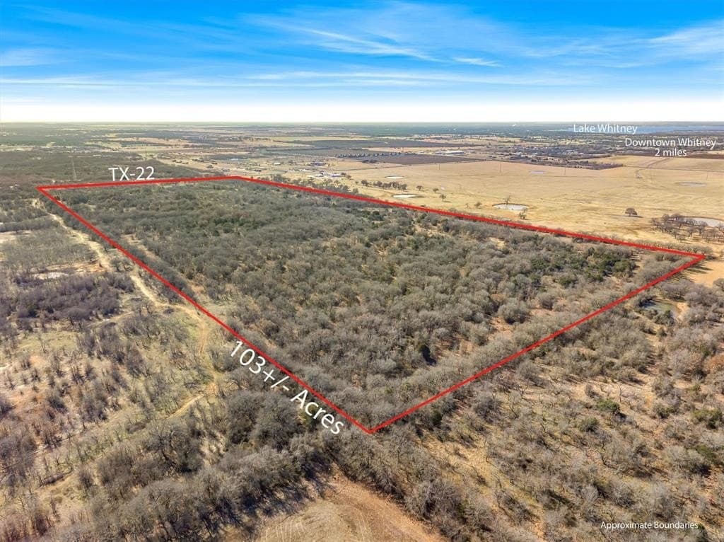 103.25 acres in Hill County - photo 2