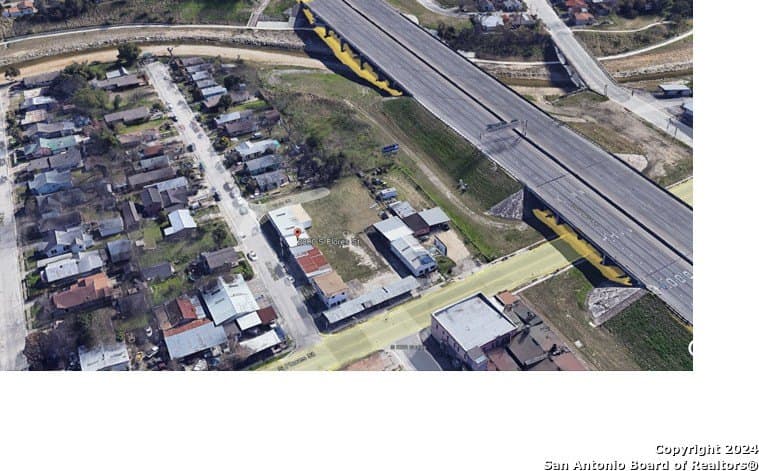 0.98 acres in Bexar County - photo 9