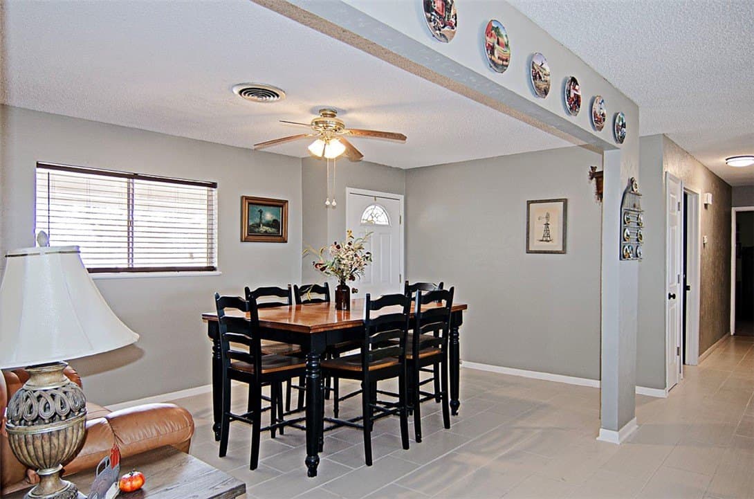 10 acres in Bee County - photo 3