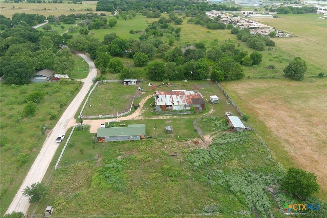 10 acres in Caldwell County - photo 8