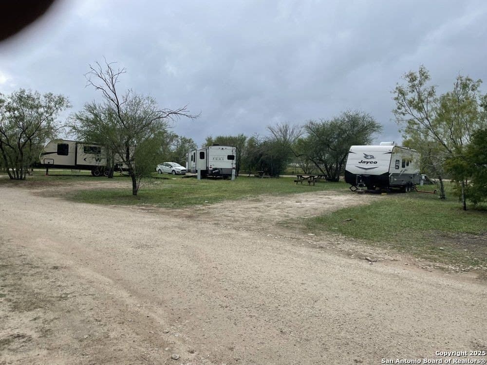8 acres in Karnes County - photo 18