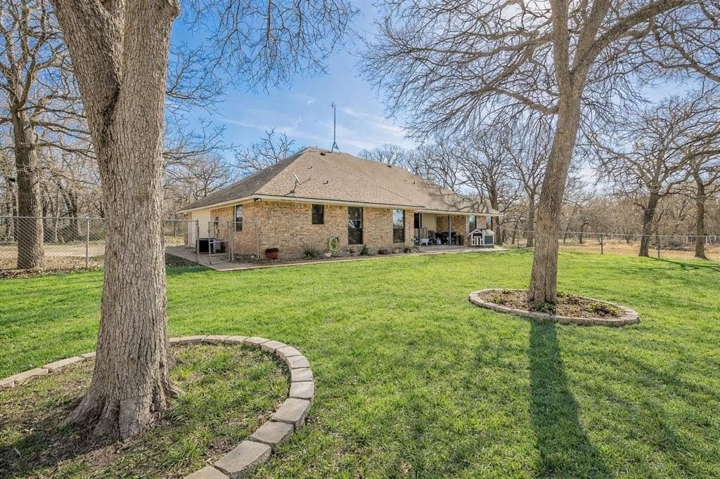 27 acres in McLennan County - photo 17