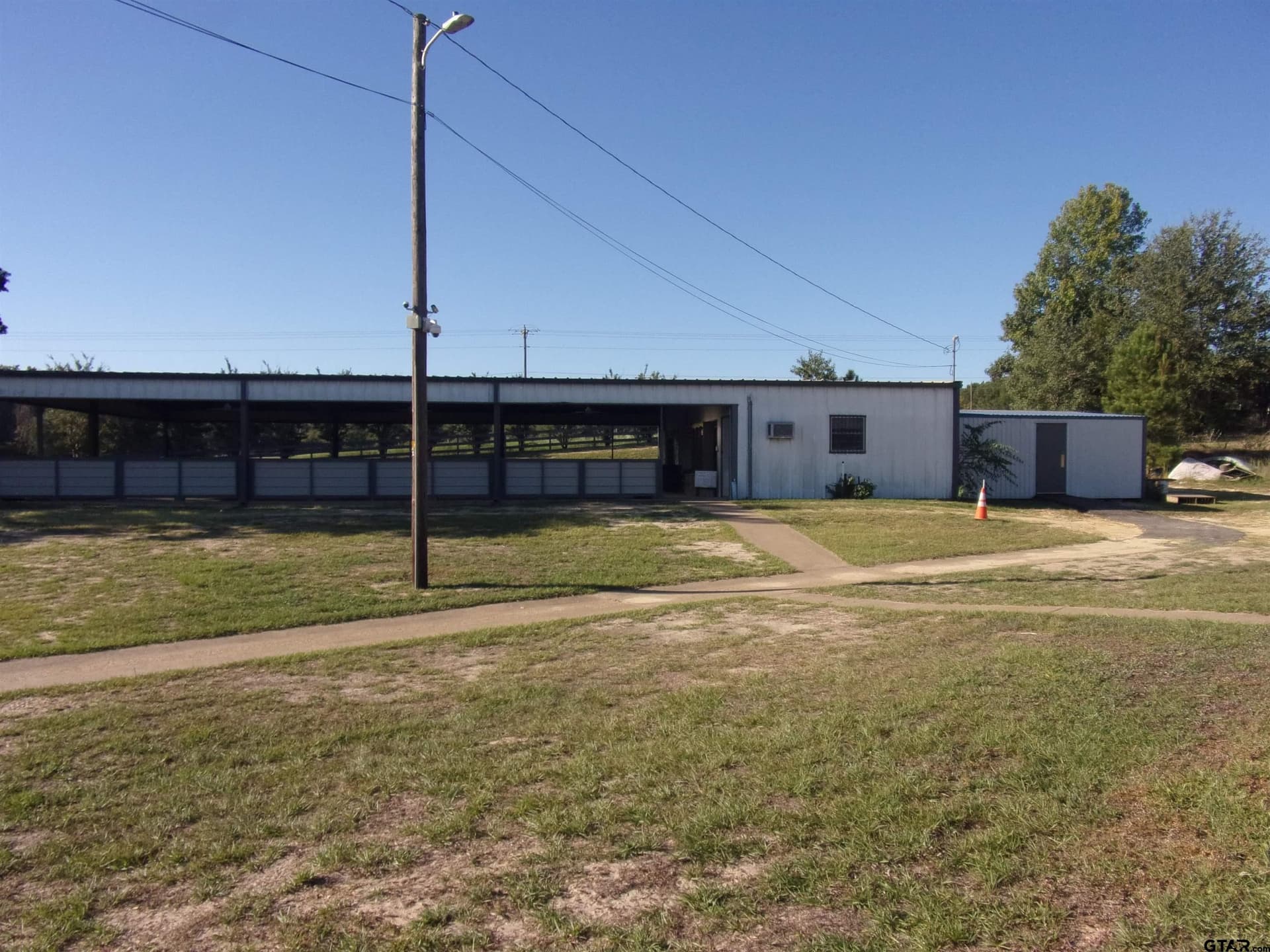 0.18 acres in Van Zandt County - photo 9