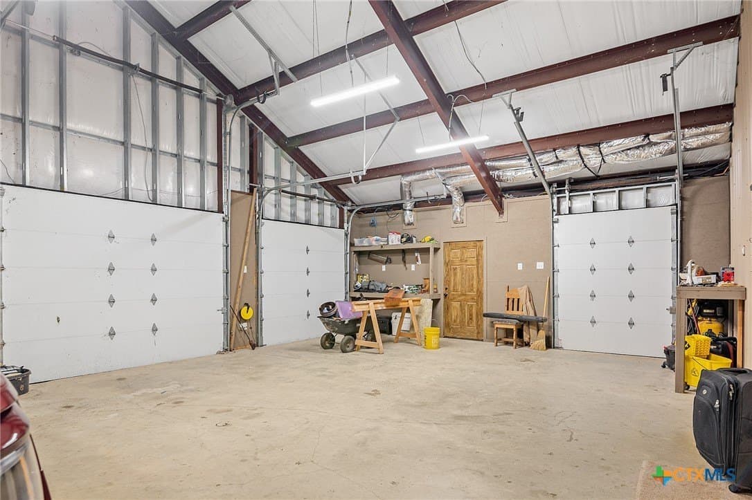 13.73 acres in Victoria County - photo 47