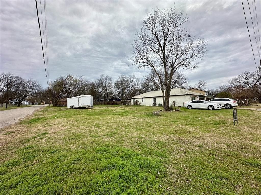 0.24 acres in Johnson County - photo 5