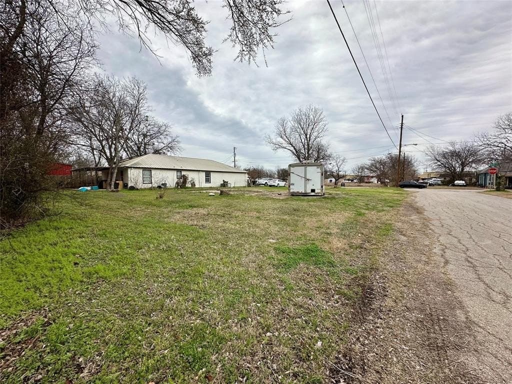 0.24 acres in Johnson County - photo 6