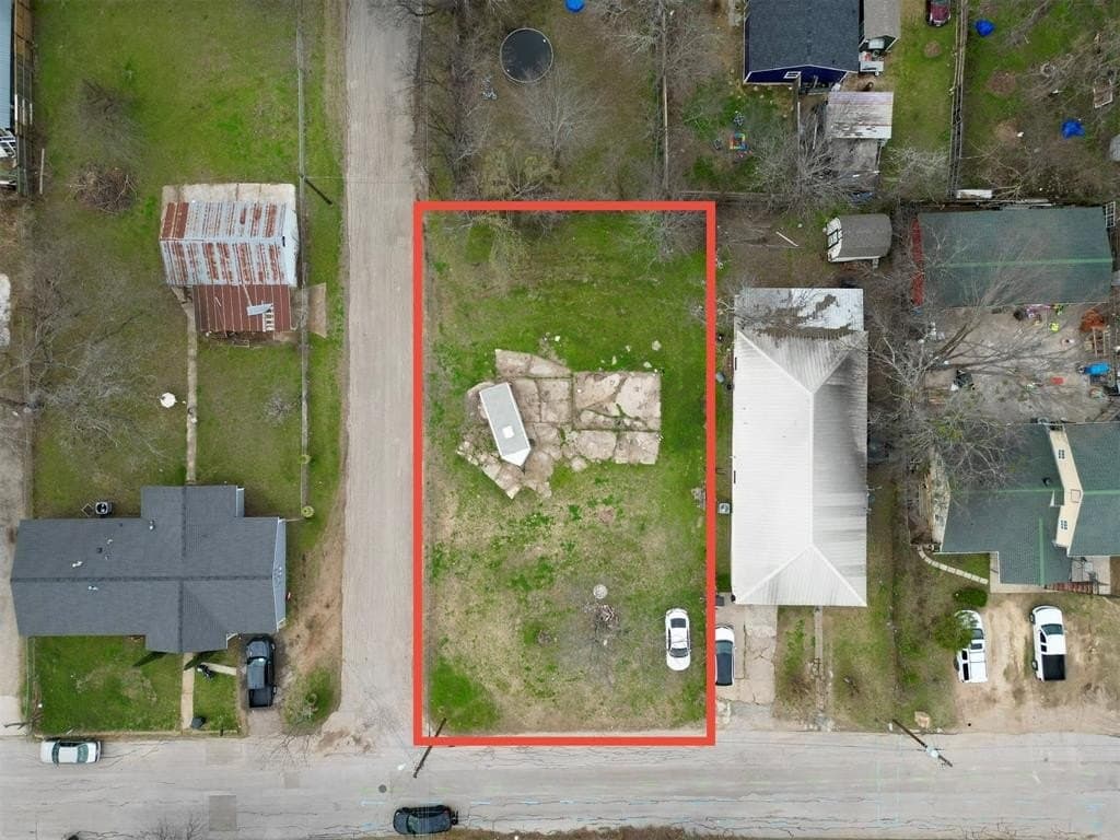 0.24 acres in Johnson County - photo 2