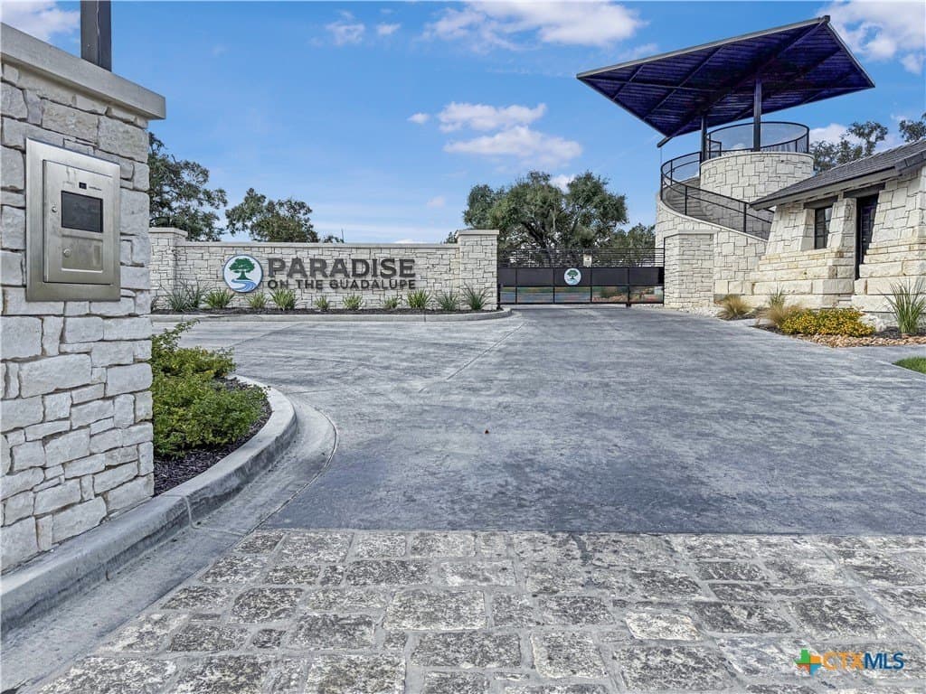 1.31 acres in Comal County - photo 29
