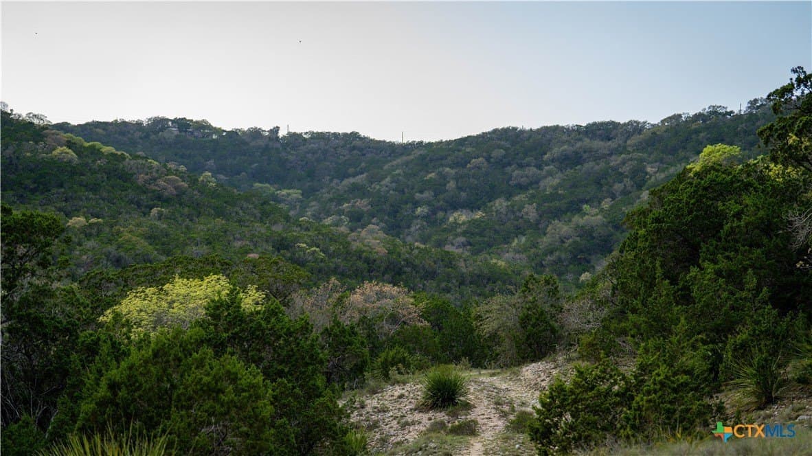 291.56 acres in Bandera County - photo 37
