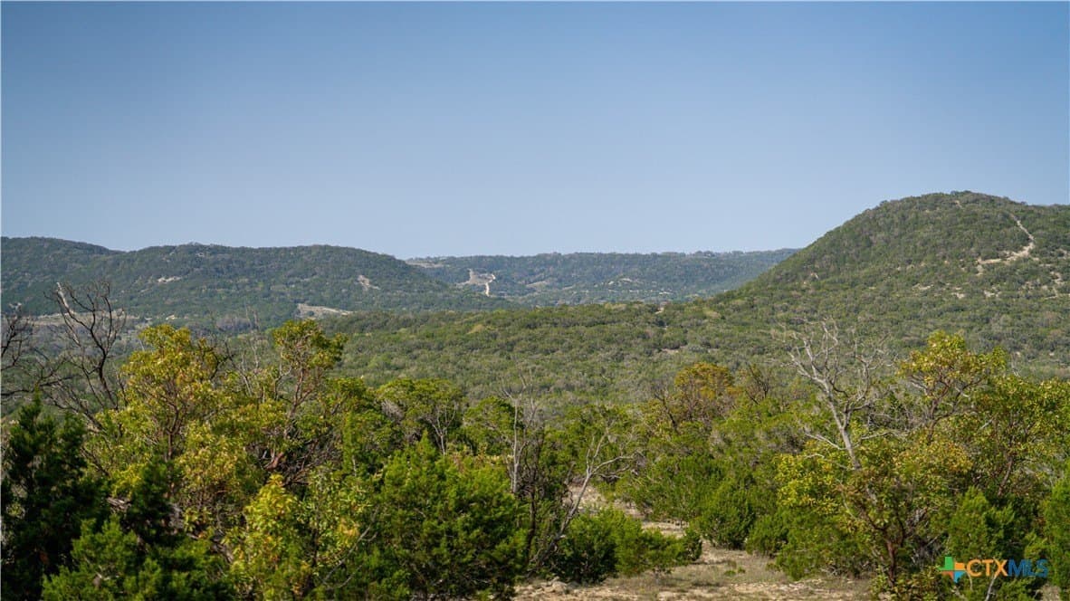 291.56 acres in Bandera County - photo 26