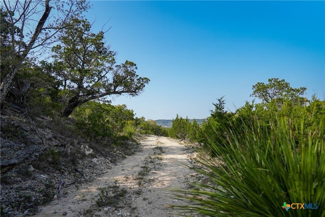 291.56 acres in Bandera County - photo 16