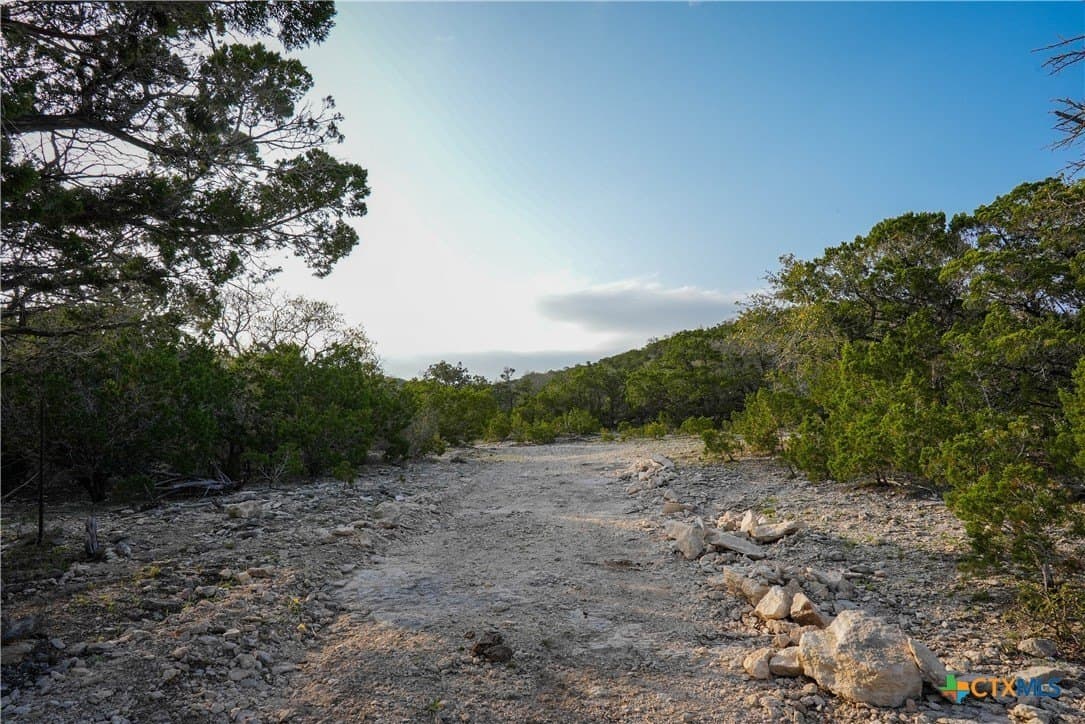 291.56 acres in Bandera County - photo 30