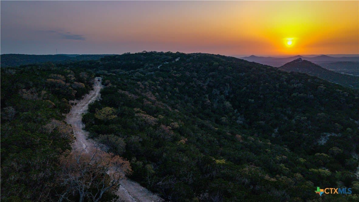 291.56 acres in Bandera County - photo 10