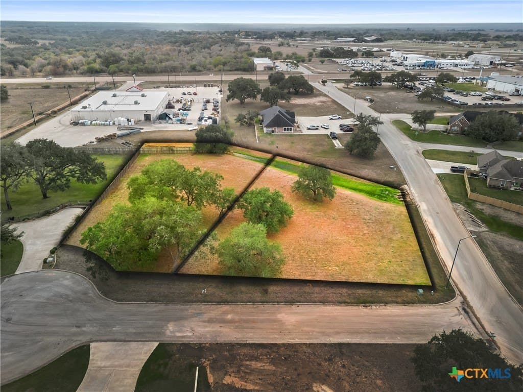 1.26 acres in DeWitt County - photo 5