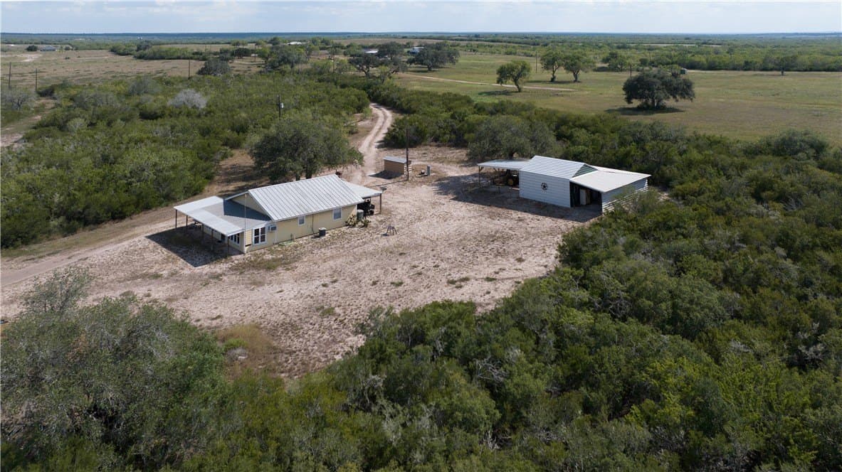 45.79 acres in Live Oak County - photo 2