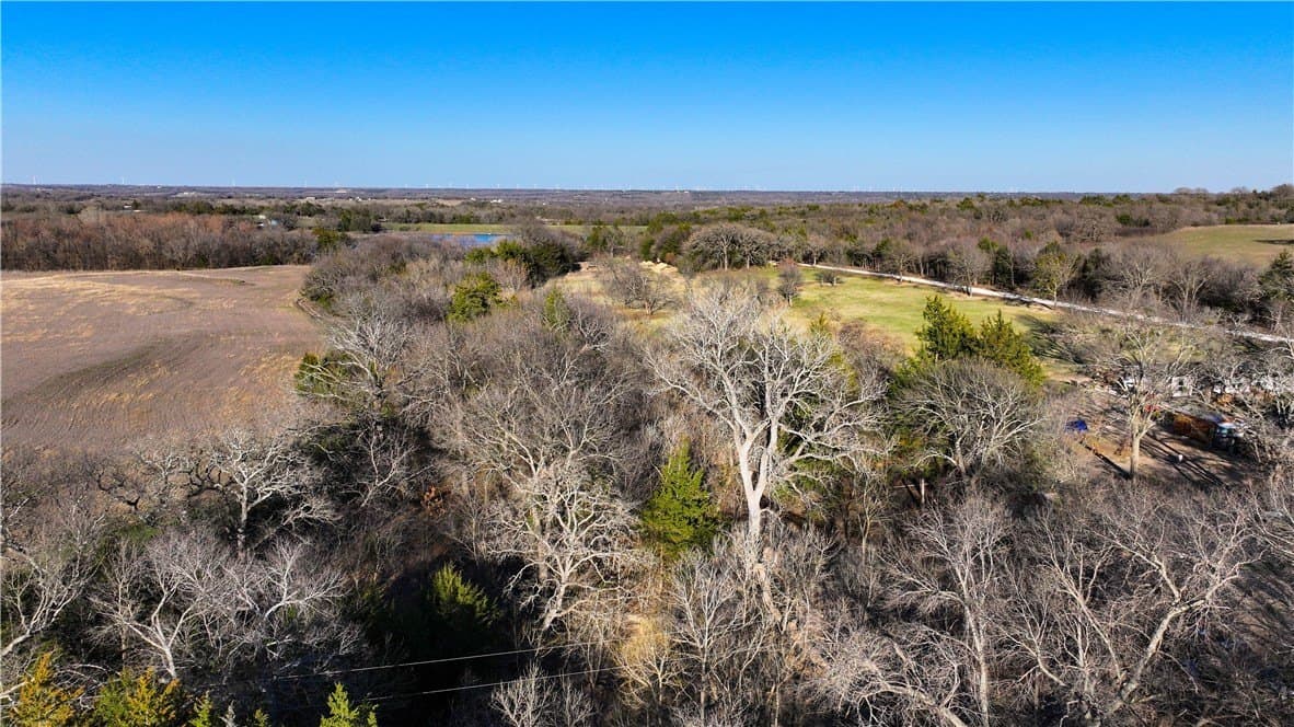 23.34 acres in Montague County - photo 24