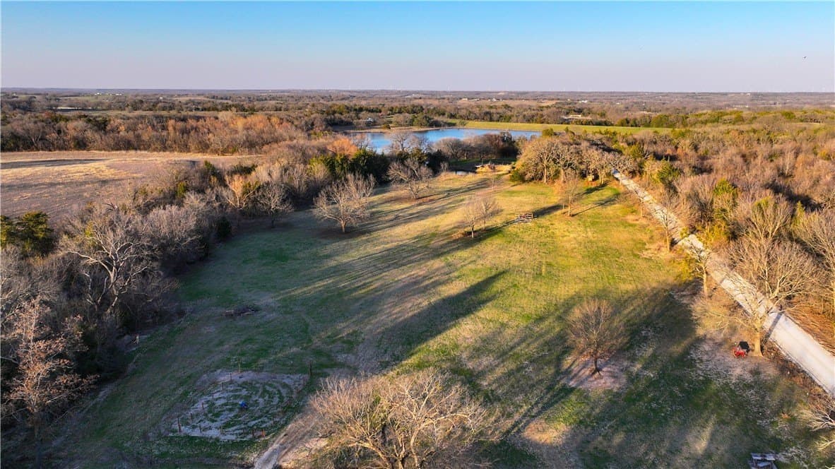 23.34 acres in Montague County - photo 35