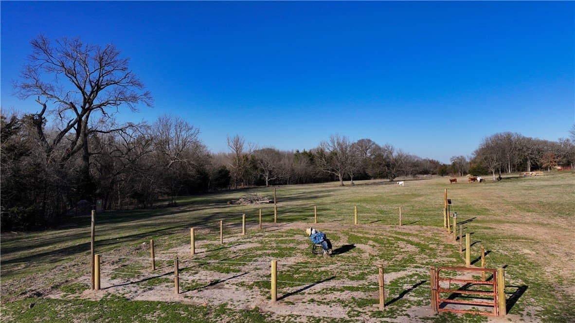 23.34 acres in Montague County - photo 11
