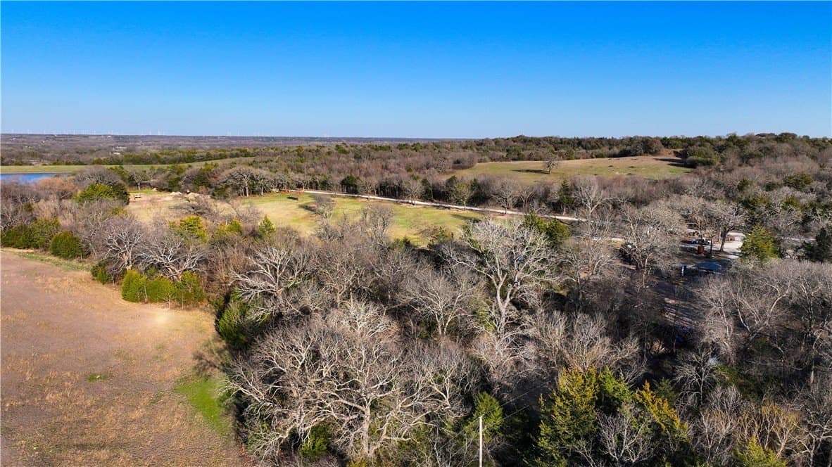 23.34 acres in Montague County - photo 23