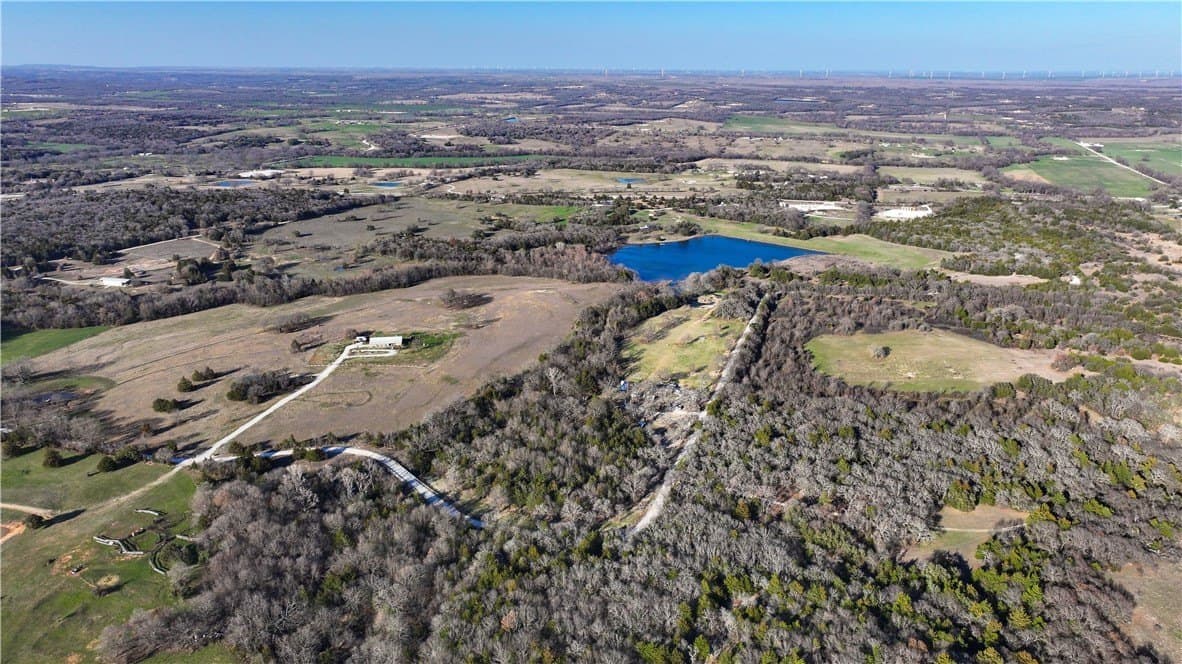 23.34 acres in Montague County - photo 9