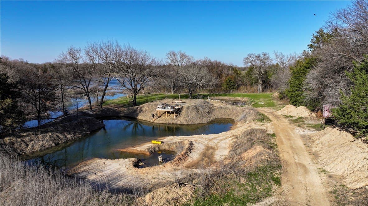 23.34 acres in Montague County - photo 4