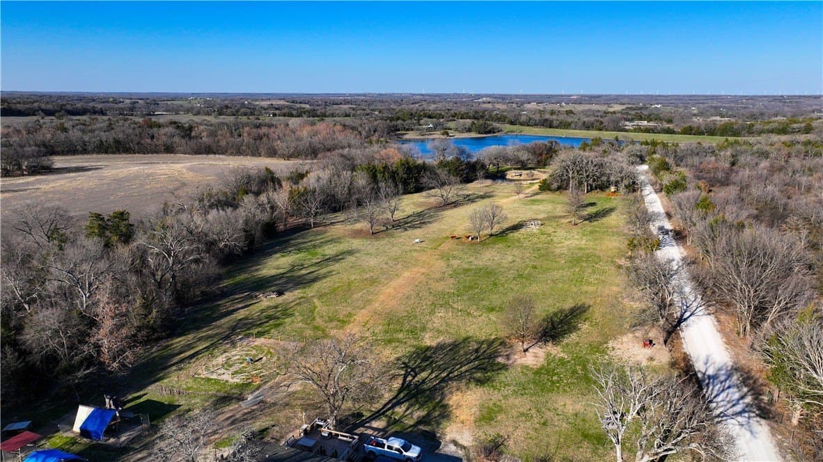 23.34 acres in Montague County - photo 10