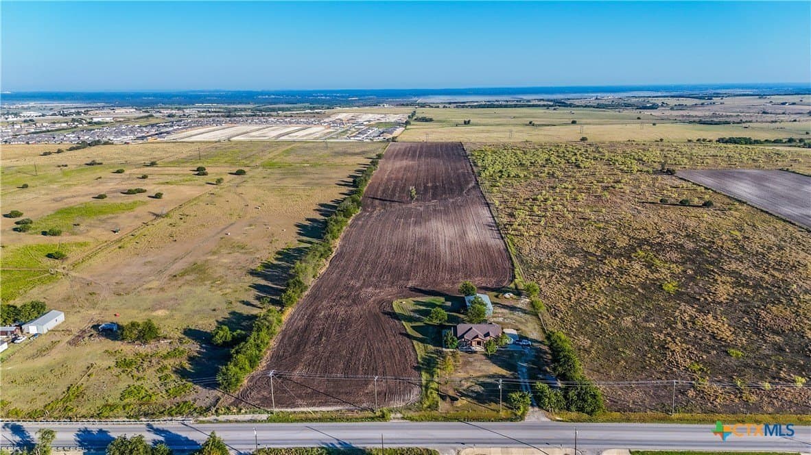 25 acres in Williamson County - photo 3