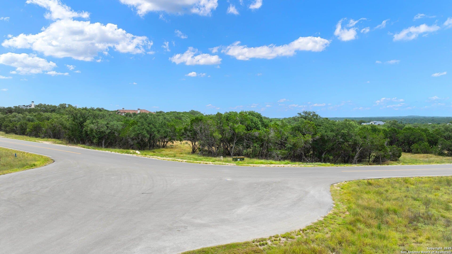 2.1 acres in Kendall County - photo 4