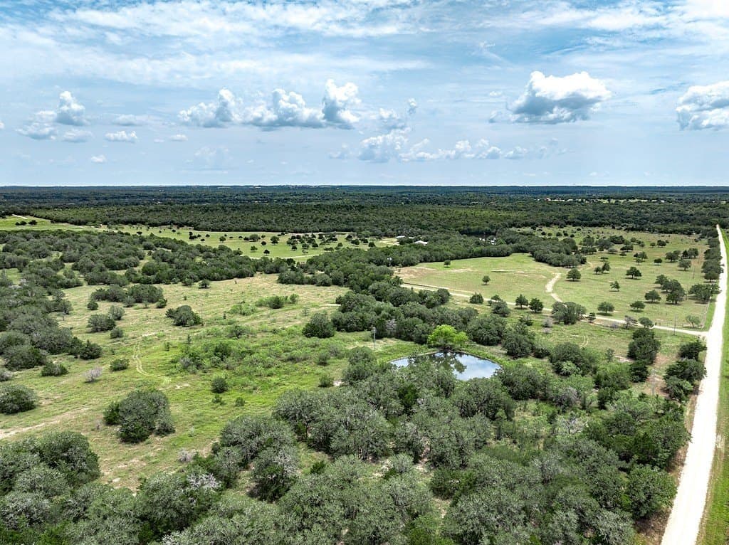 45.95 acres in Fayette County - photo 4