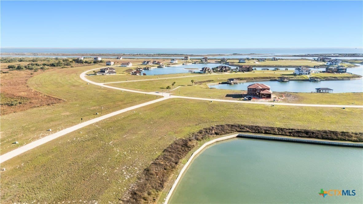 0.35 acres in Calhoun County - photo 10