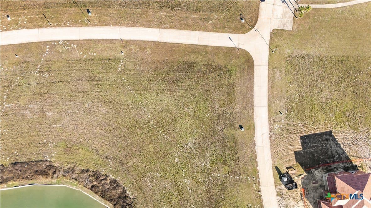 0.35 acres in Calhoun County - photo 14