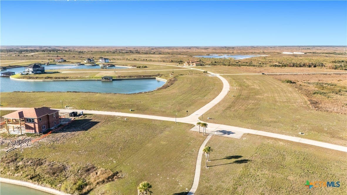 0.35 acres in Calhoun County - photo 8