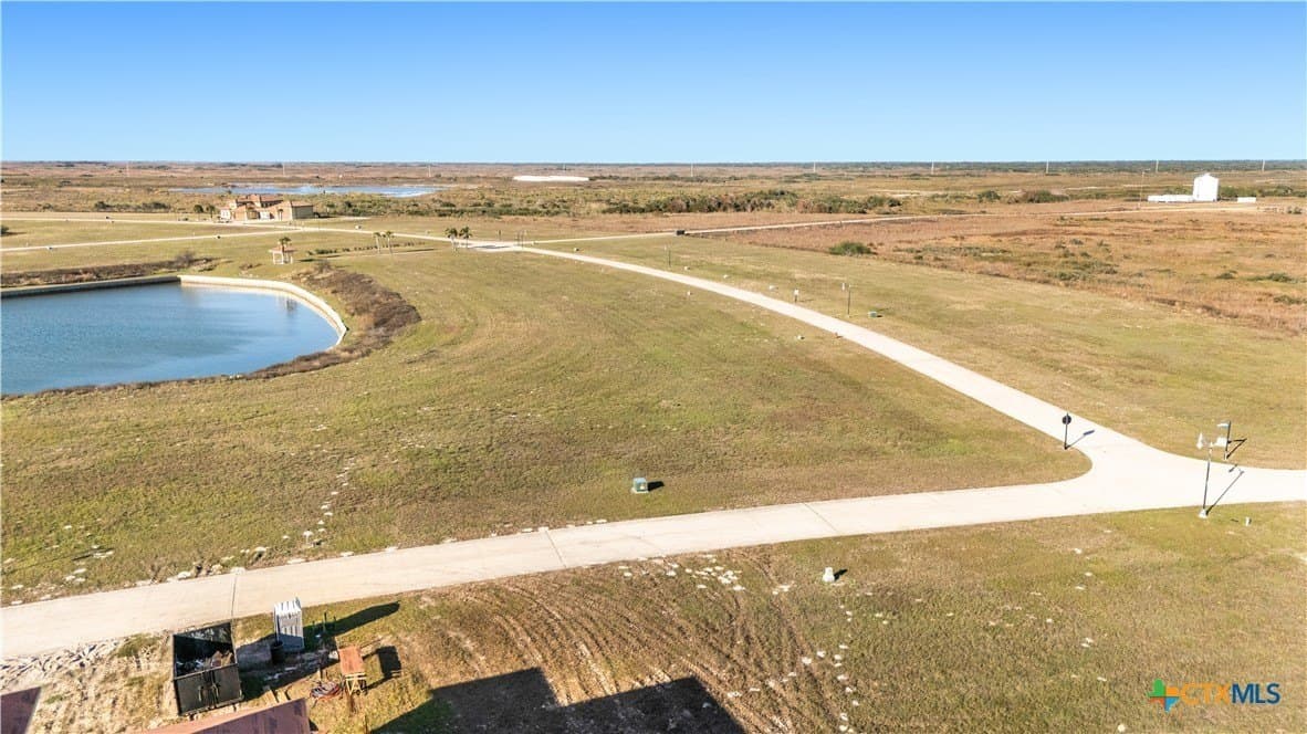 0.35 acres in Calhoun County - photo 6