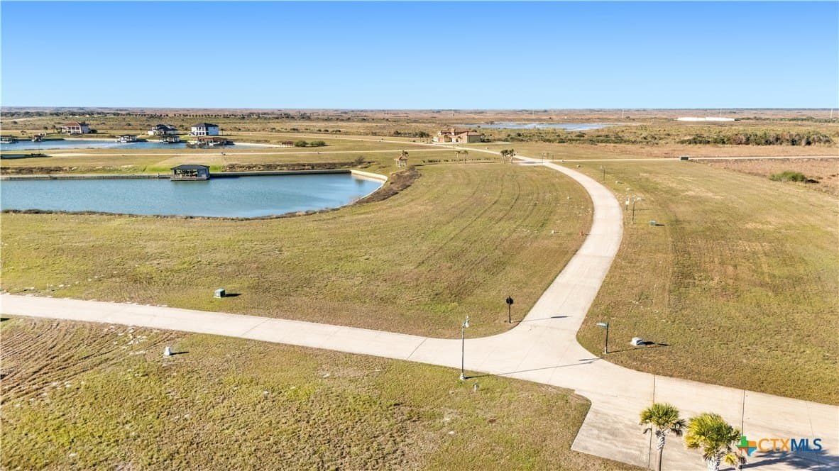 0.35 acres in Calhoun County - photo 7