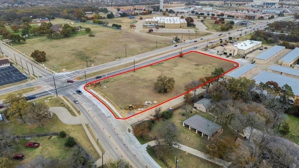 2.4 acres in Tarrant County - photo 7