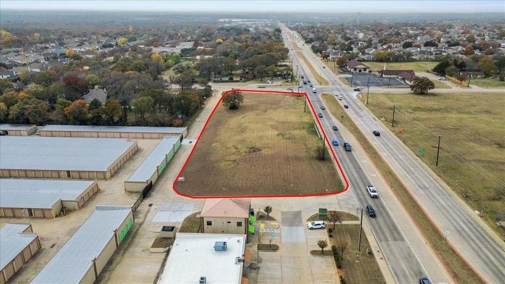 2.4 acres in Tarrant County - photo 4
