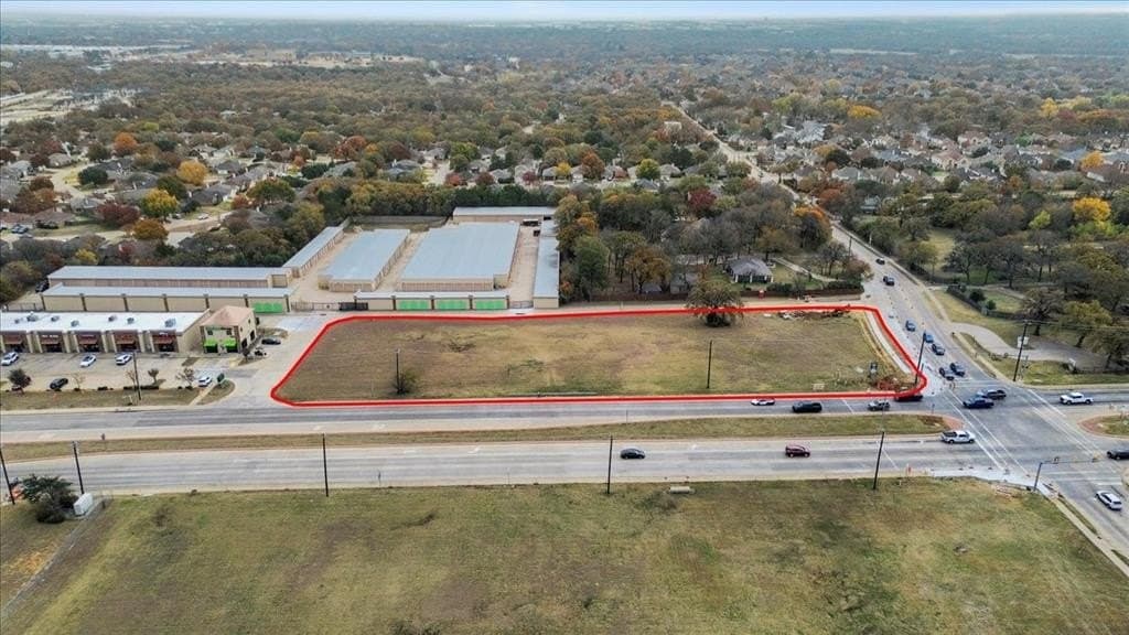 2.4 acres in Tarrant County - photo 3