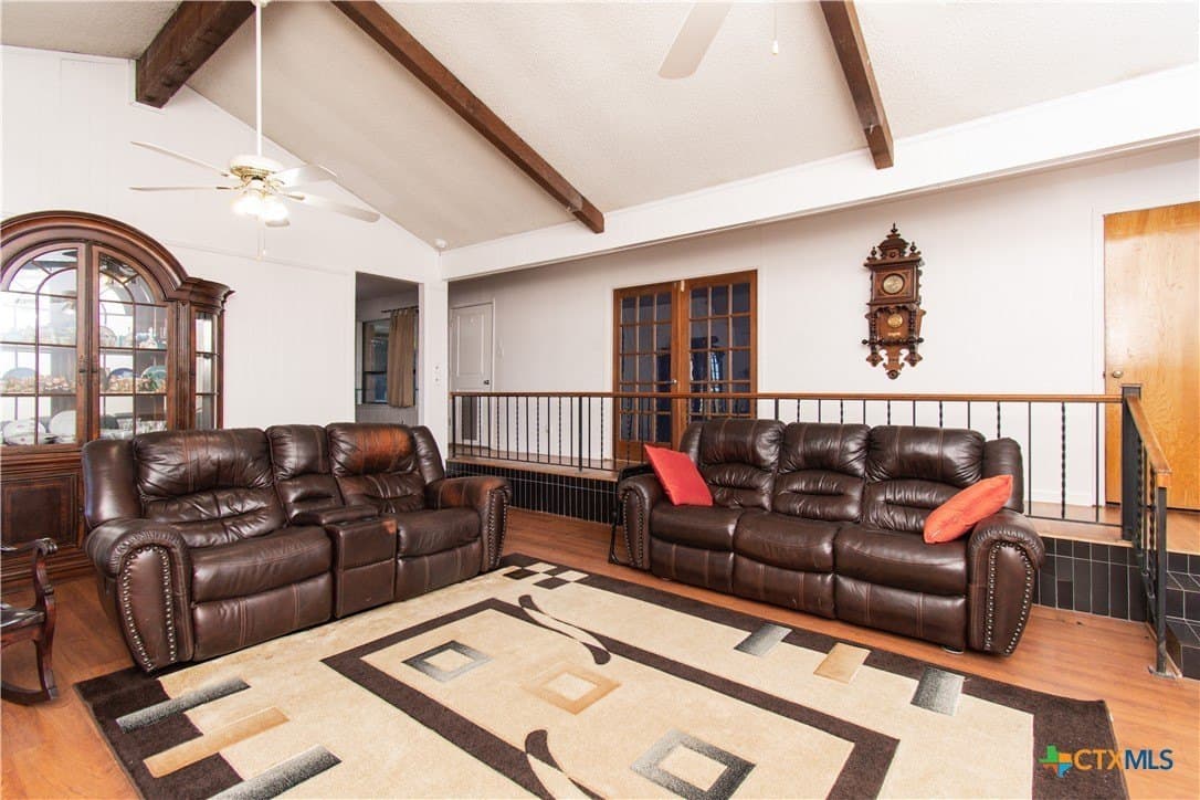 10 acres in Bell County - photo 5